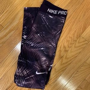 Nike pro leggings